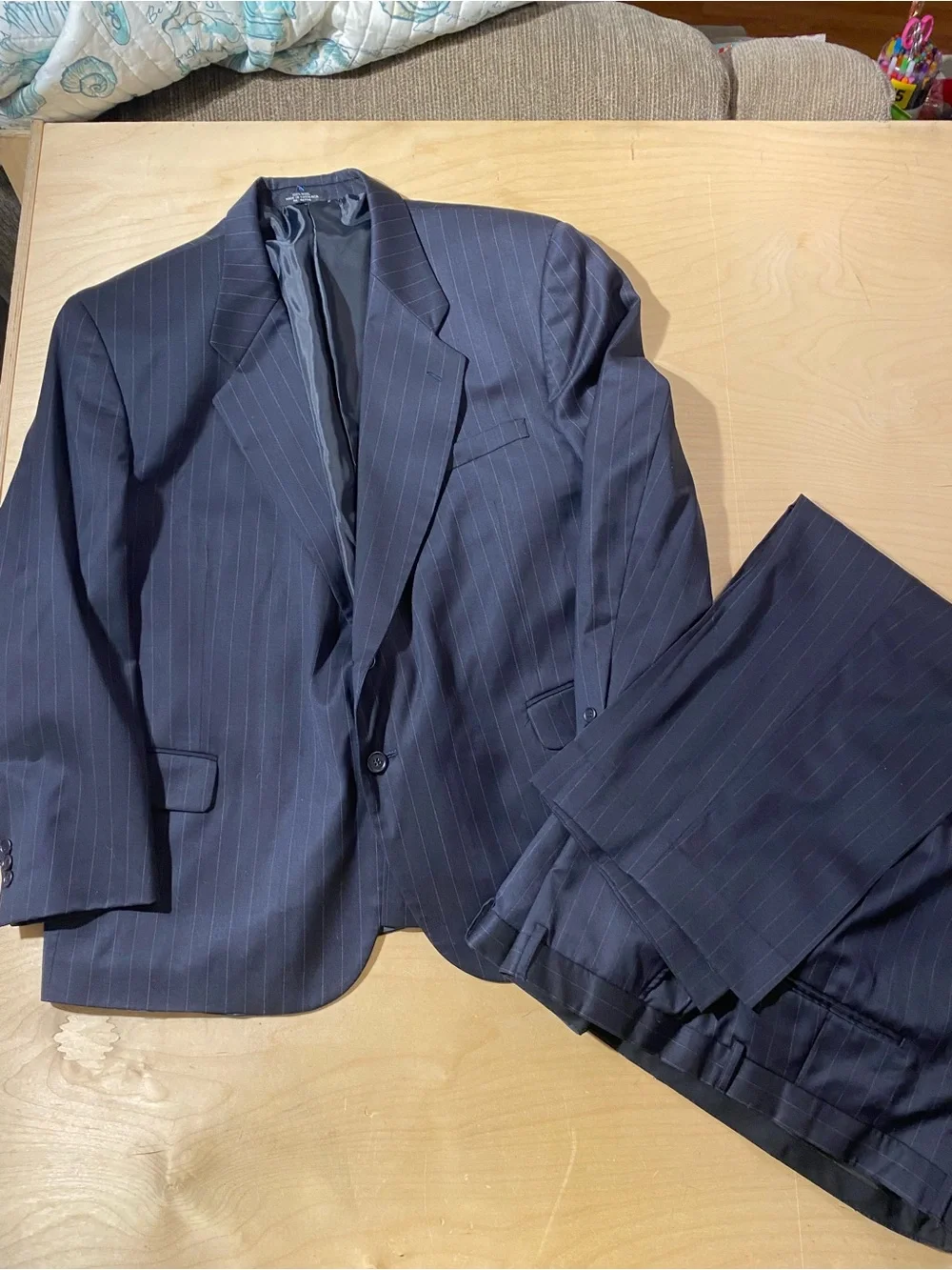 Oleg Cassini Men's Navy Pinstripe Suit Jacket & Pants - Classic Two-Piece 48 (SX